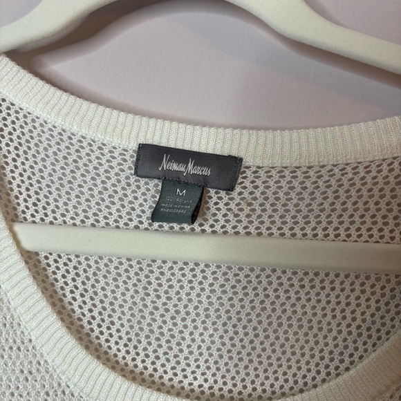 Neiman Marcus White Sheer Knit High-Low Sweater – Women’s M - Picture 3 of 3